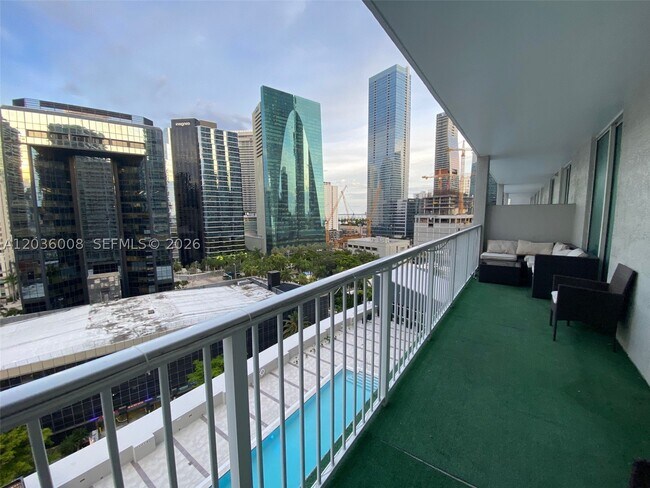 Building Photo - 1250 S Miami Ave