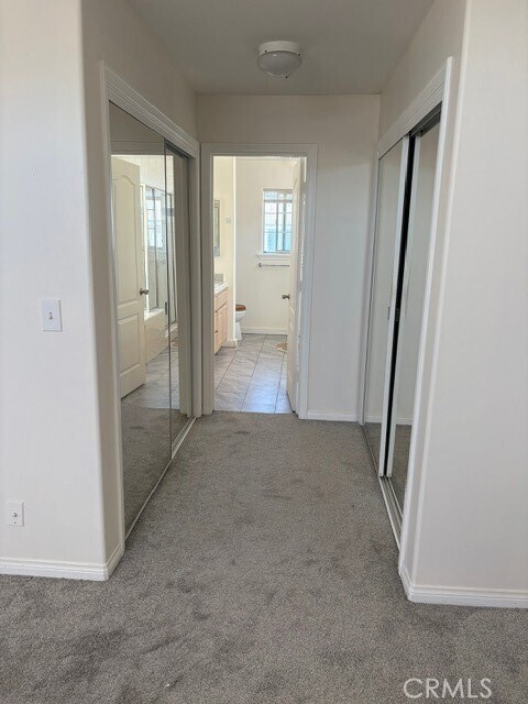 Building Photo - 2224 Ruhland Ave