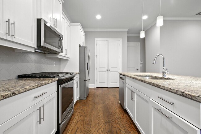 Building Photo - 2559 Draw Dr