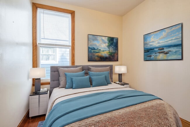 Building Photo - 3400 N Keeler Ave