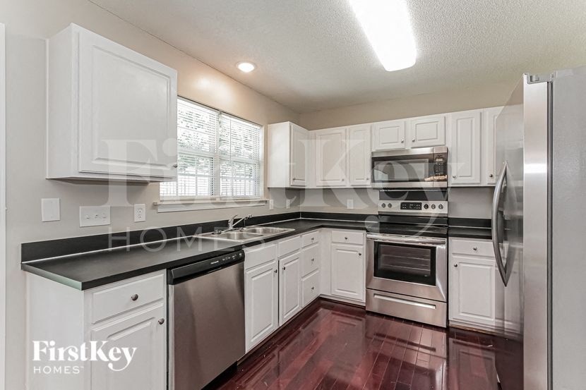 Building Photo - 16101 Wrights Ferry Rd