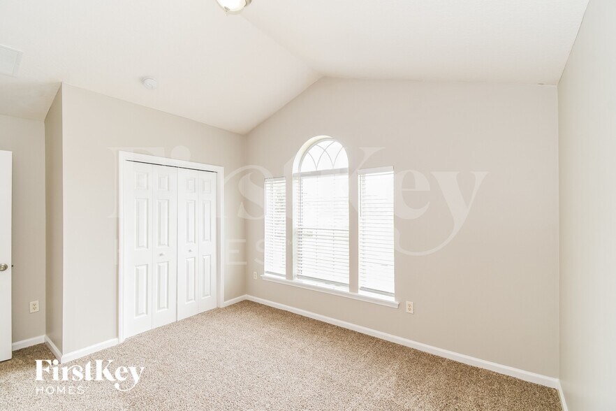 Building Photo - 4007 Leatherwood Dr