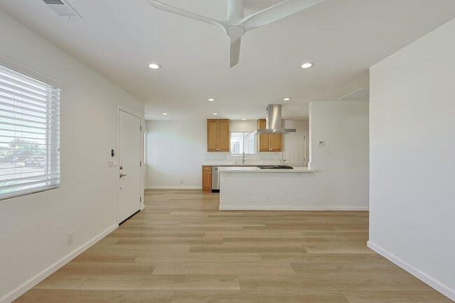 Building Photo - Peaceful 3BD/2BA Home in 55+ Community with Yard, Ocean View & Garage