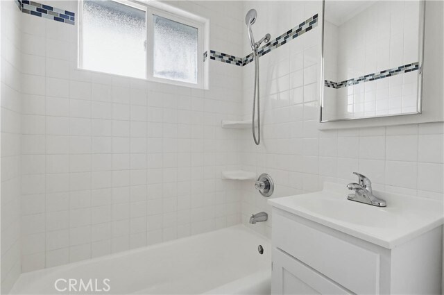 Building Photo - 607 Mound Ave