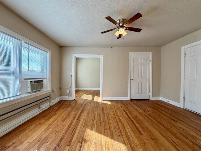 Building Photo - The Nelle