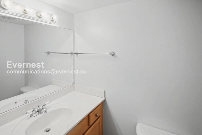 Building Photo - 5710 Brentwood Meadows Cir