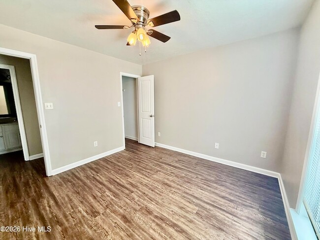 Building Photo - 705 Whispering Willow Way
