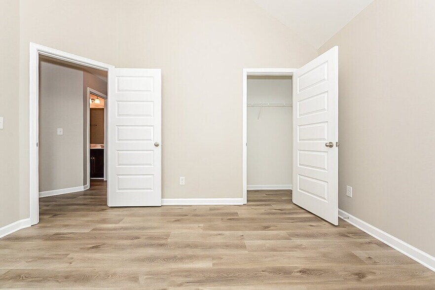 Building Photo - 360 Lossie Ln