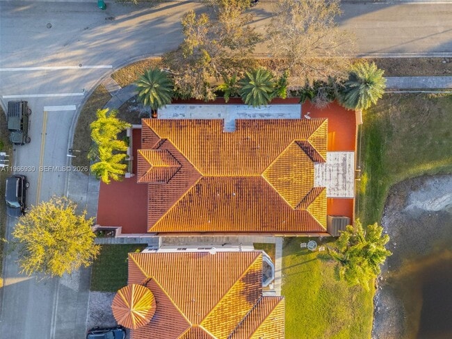 Building Photo - 2280 SW 152nd Pl