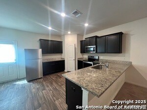 Building Photo - 2815 Citron Garden
