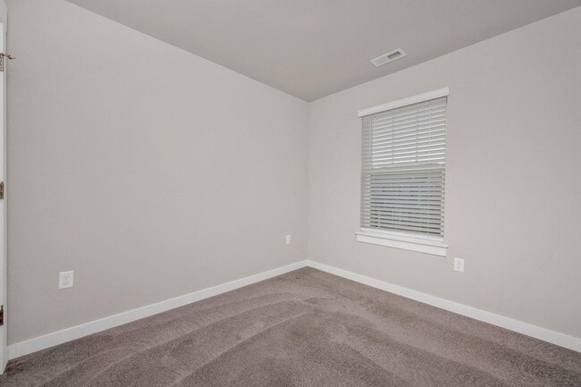 Building Photo - 4228 Gandalf Ln