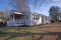 Building Photo - 314 Woodhaven Dr