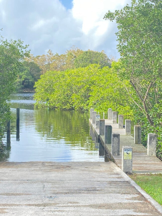 Building Photo - 6183 Riverwalk Ln