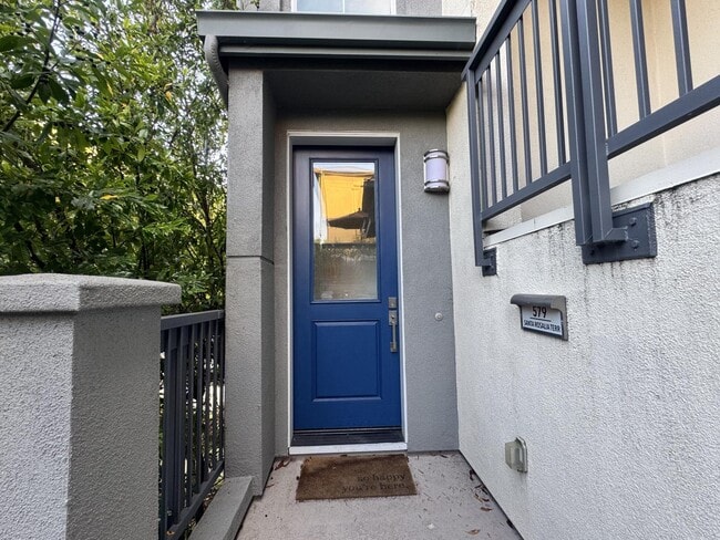 Building Photo - 579 Santa Rosalia Terrace