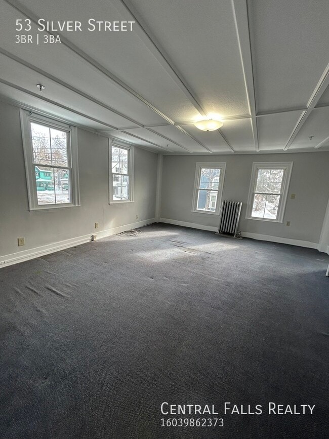 Building Photo - 53 Silver St