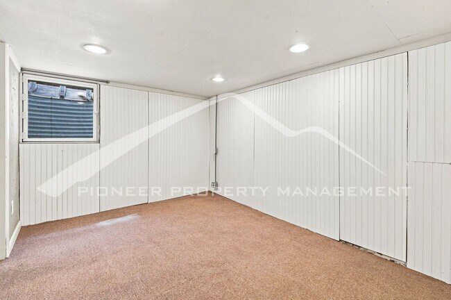Building Photo - 3166 W Walsh Pl