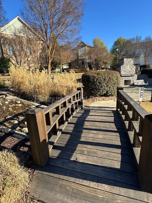 Building Photo - 1705 Barfield Run NW