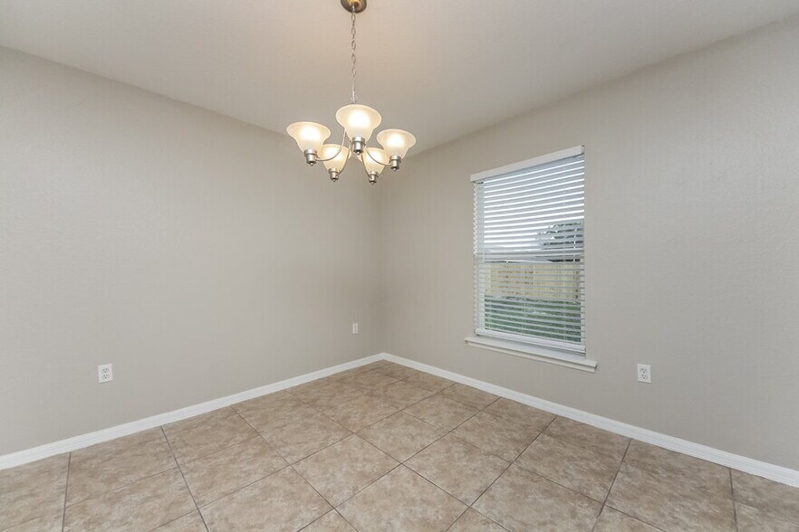 Building Photo - 387 Cocoa Ct