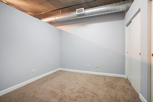 Building Photo - 111 S Morgan St