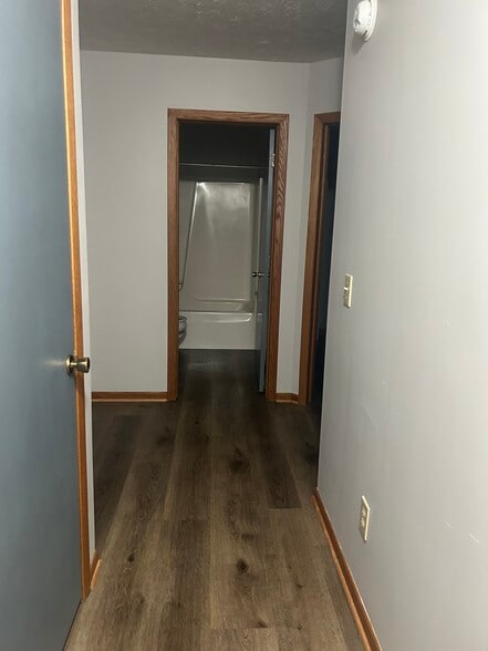 Building Photo - 1650 Secrest Rd