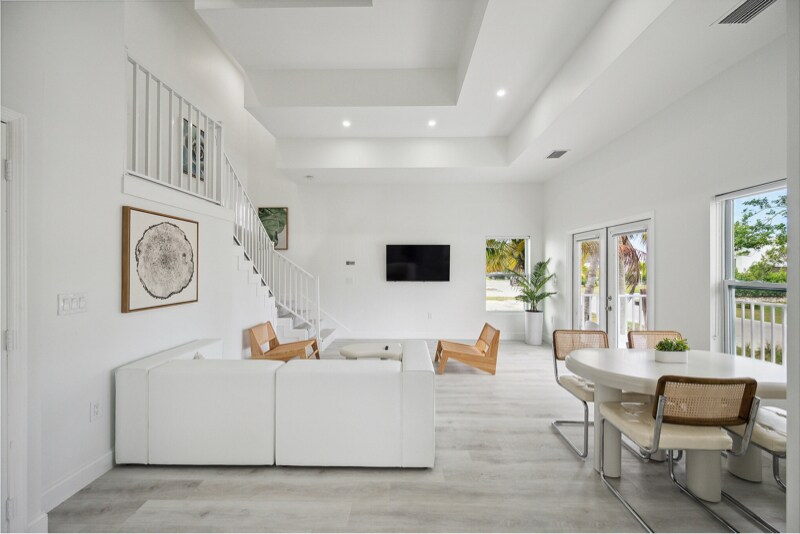Building Photo - 3204 Karen Dr