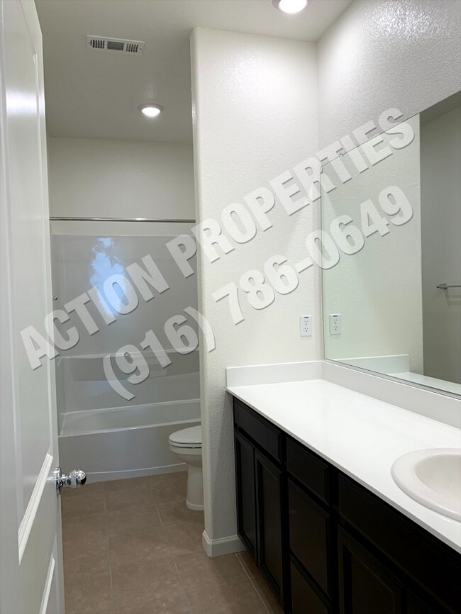 Building Photo - Rocklin Meritage Durango Subdivision:Energ...