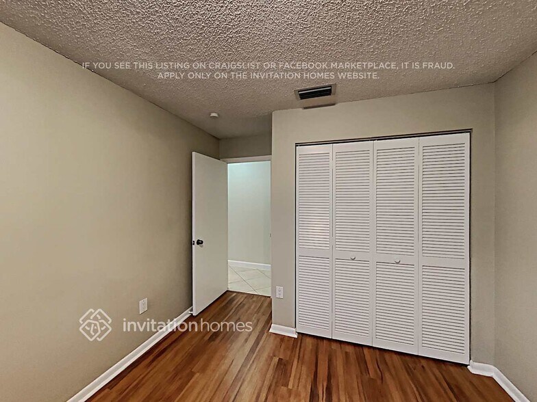 Building Photo - 12152 NW 35th Pl