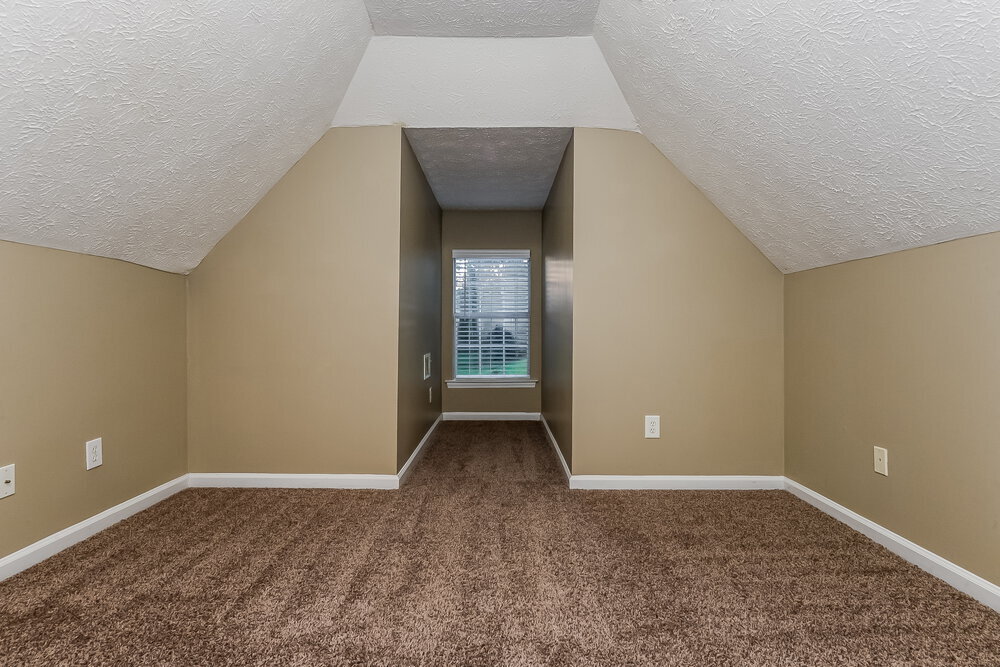 Building Photo - 394 Summer Hill Cir