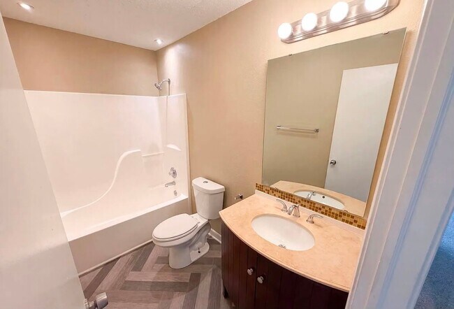 Building Photo - 11307 Narrowleaf Dr