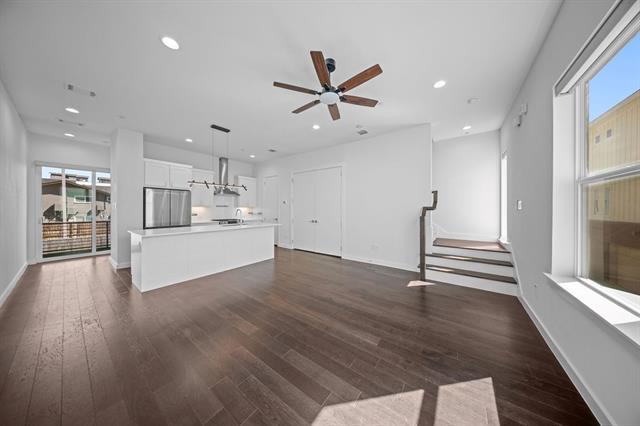 Building Photo - 4626 Munger Ave