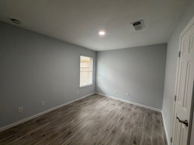 Building Photo - 32327 Cross Spring Park Ln