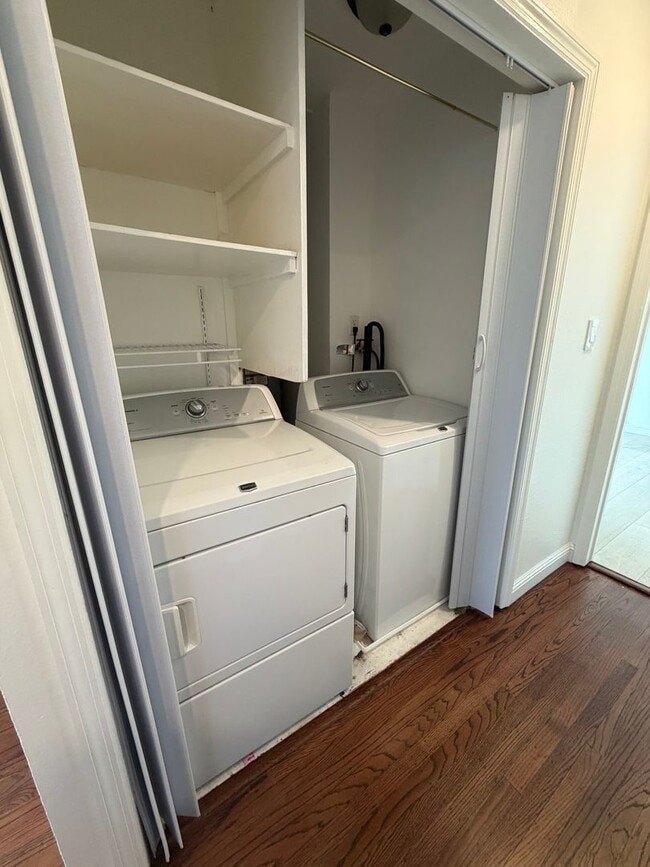 Building Photo - Beautiful Fremont Home for Rent – Prime Location