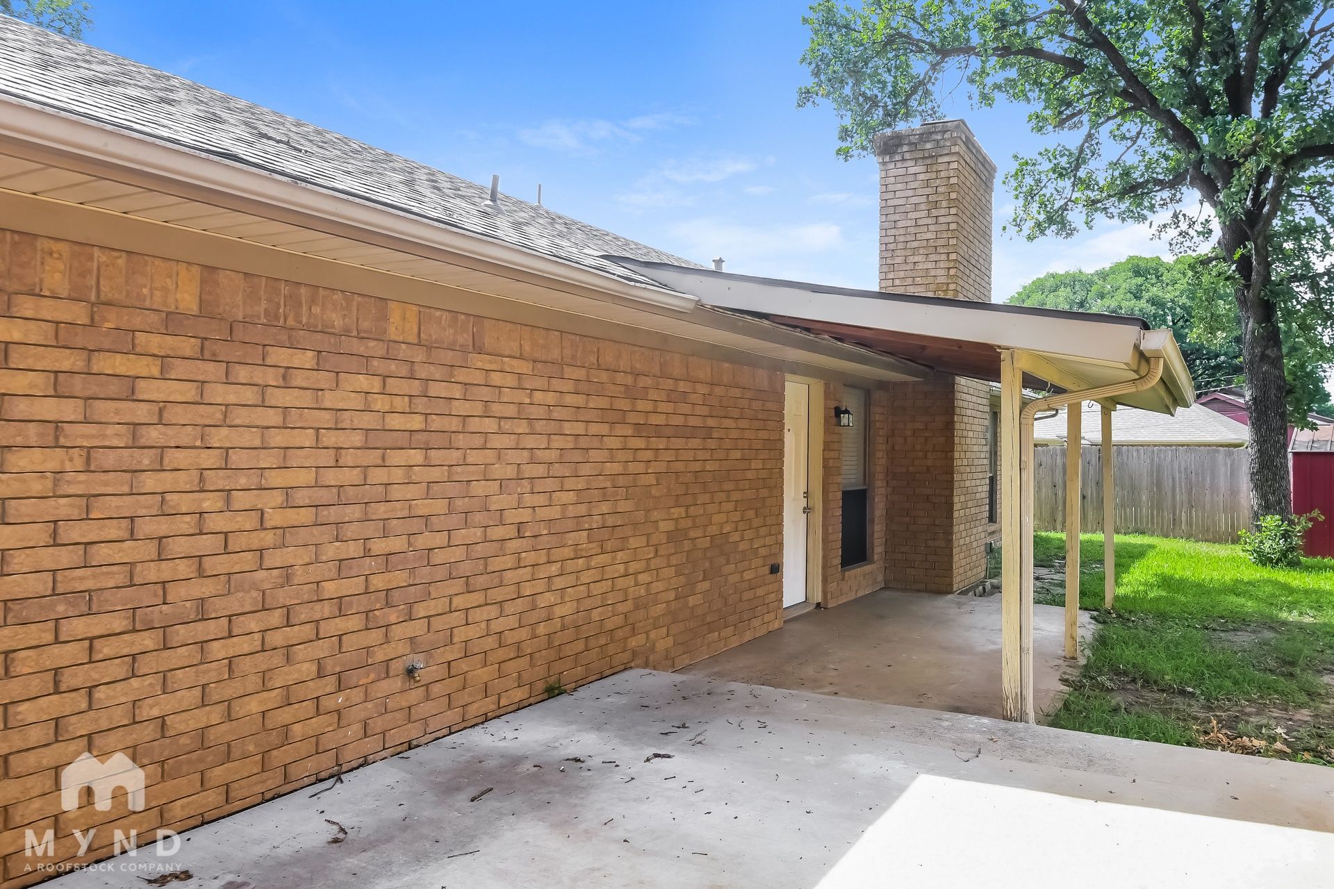 Building Photo - 5104 Red River Dr