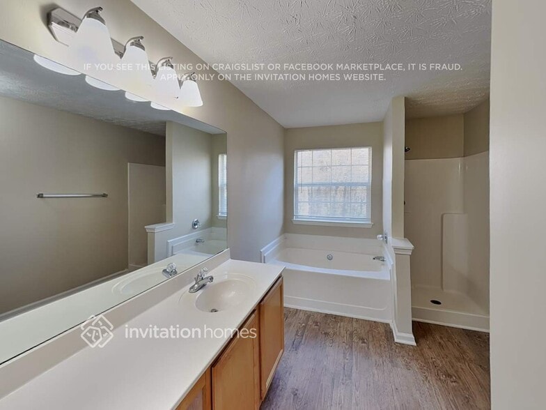 Building Photo - 324 Springbottom Ct SE