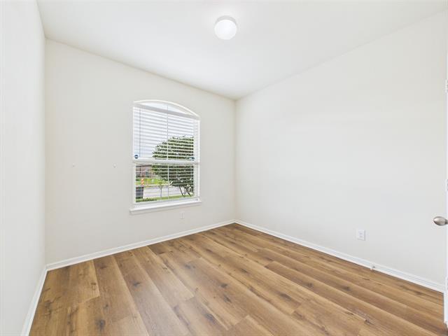 Building Photo - 9345 Herringbone Dr