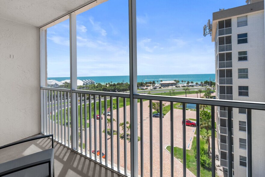 Building Photo - 5600 Bonita Beach Rd SW