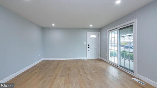 Building Photo - 4623 Schooner Rd