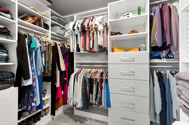 Building Photo - 5042 Mill Creek Rd