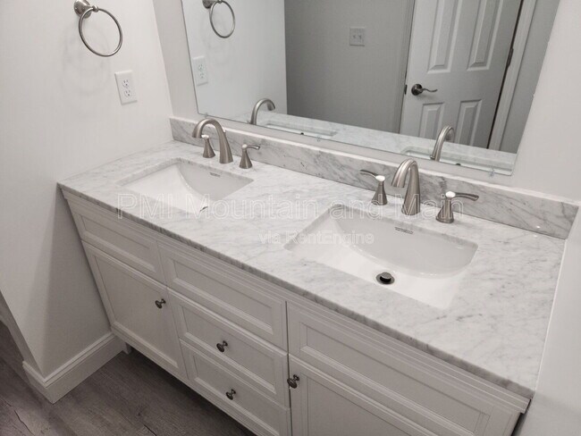 Building Photo - 177 Quinn Hill Ln