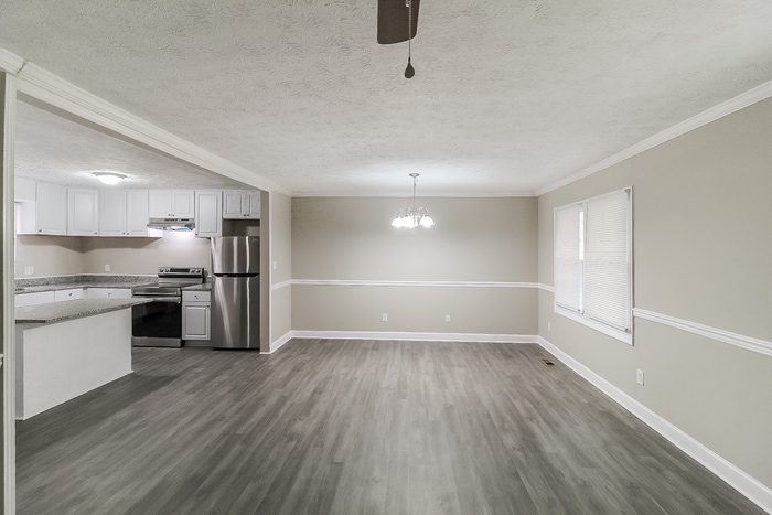 Building Photo - 218 Hillcrest Dr