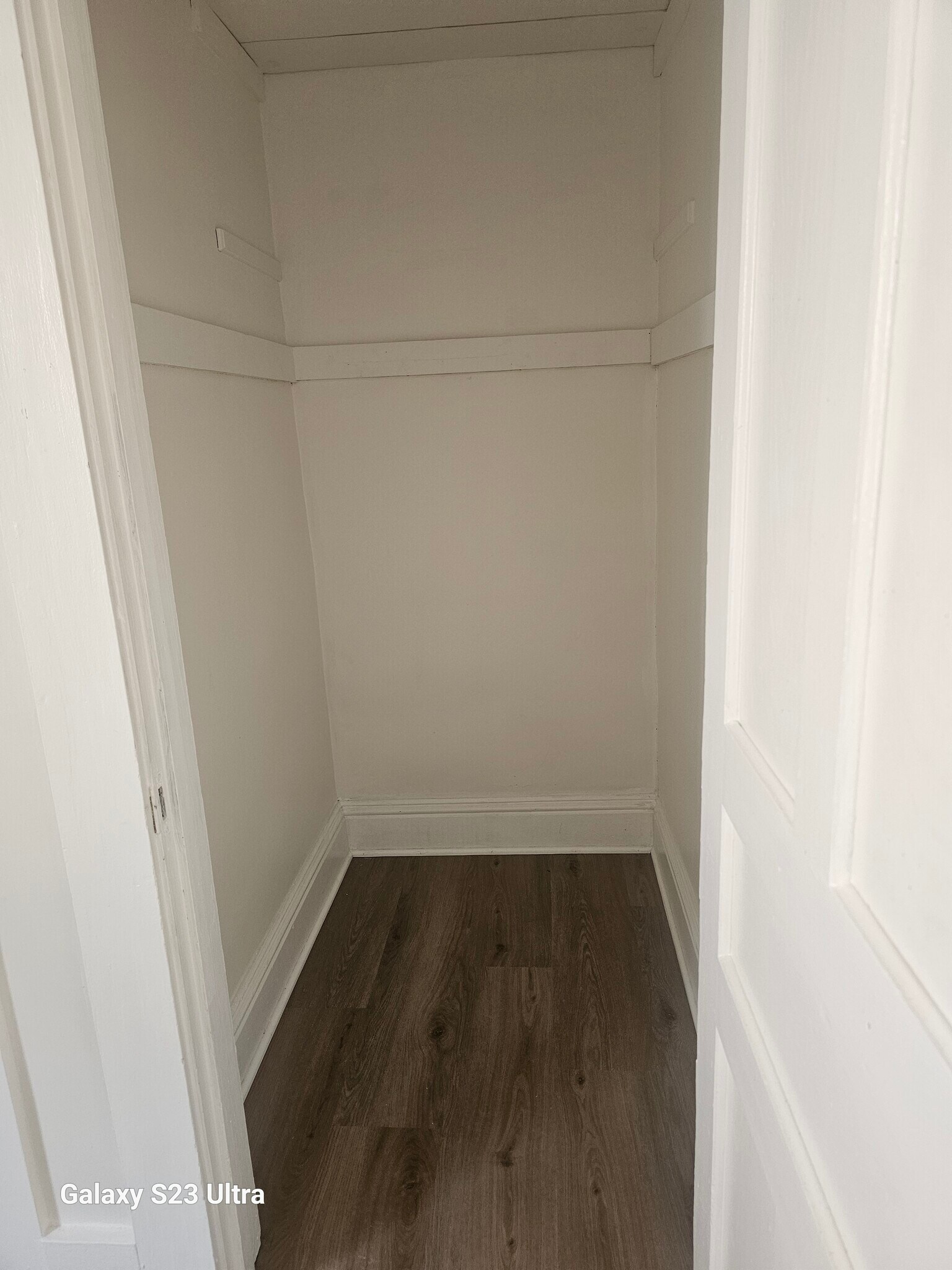 Closet - 210 E Chestnut St