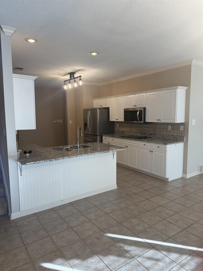 Building Photo - 455 Hunters Mill Cove