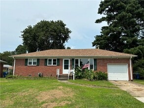 Building Photo - Aragona Village