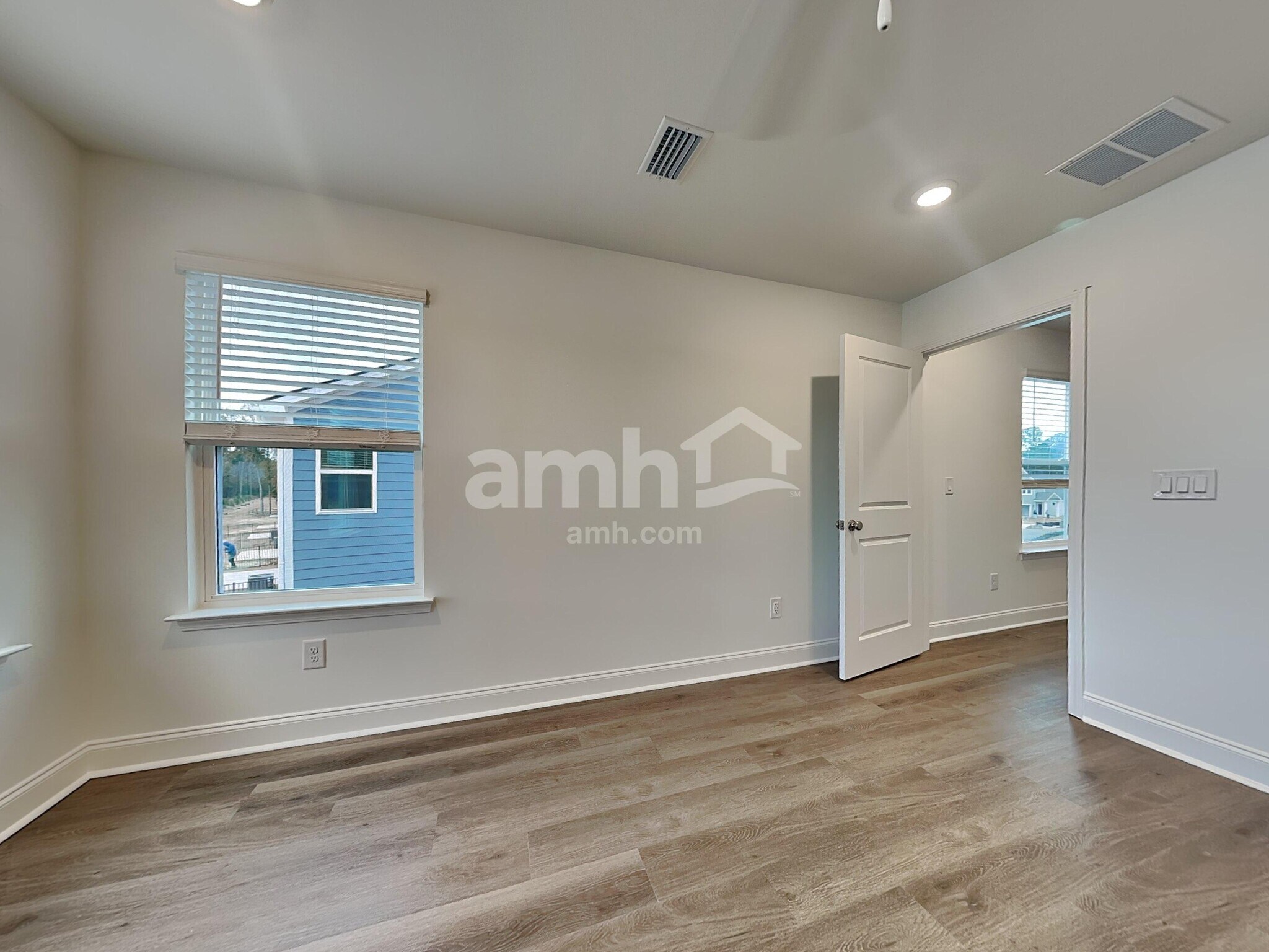 Building Photo - 168 Portside Pk Dr