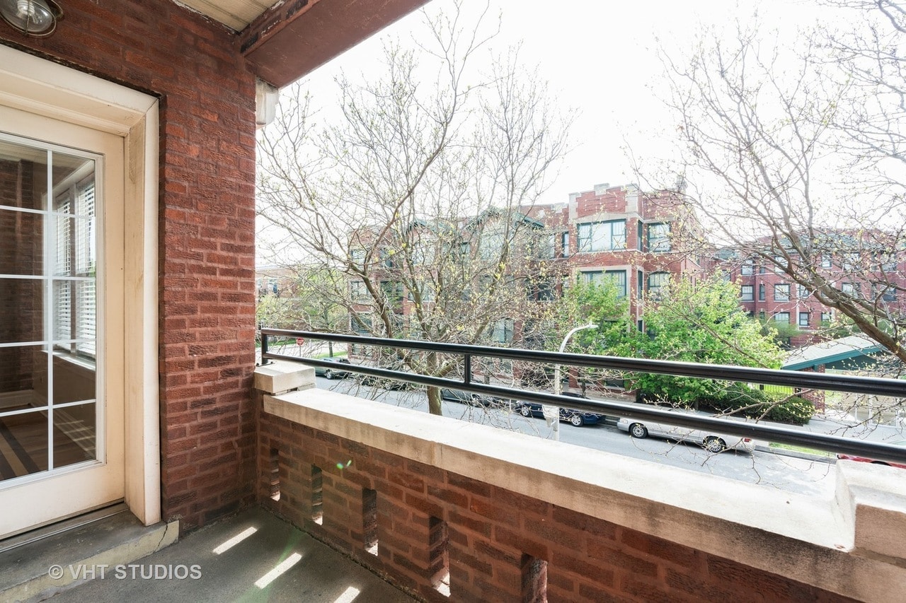 Building Photo - 4847 S Vincennes Ave