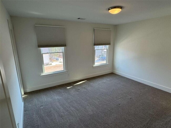 Building Photo - 2442 Mills Bend