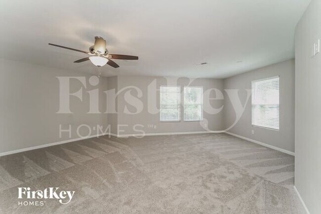 Building Photo - 1431 Waterlily Lane