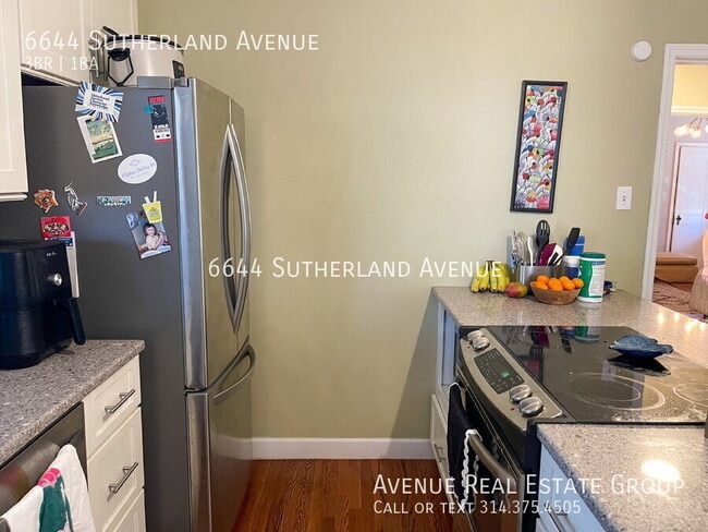 Building Photo - 6644 Sutherland Ave