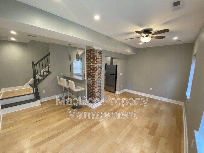Building Photo - 1115 Winchester St