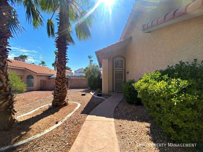 Building Photo - 50 Tidwell Ln